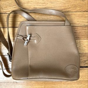 Vintage LONGCHAMP Rouseau Tan Brown Leather Shoulder Strap Bag